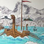 Eine handgezeichnete Illustration von Thorwaler-Langschiffen (Ottajaskos), die sich vom einer befestigten Küste entfernen. Das vordere Schiff mit Drachenkopf am Bug ist mit bewaffneten aventurischen Rekkern besetzt. Im Hintergrund hohe Berge, eine Steinfestung und ein Ottaskin-Lager mit Leuchtfeuer.